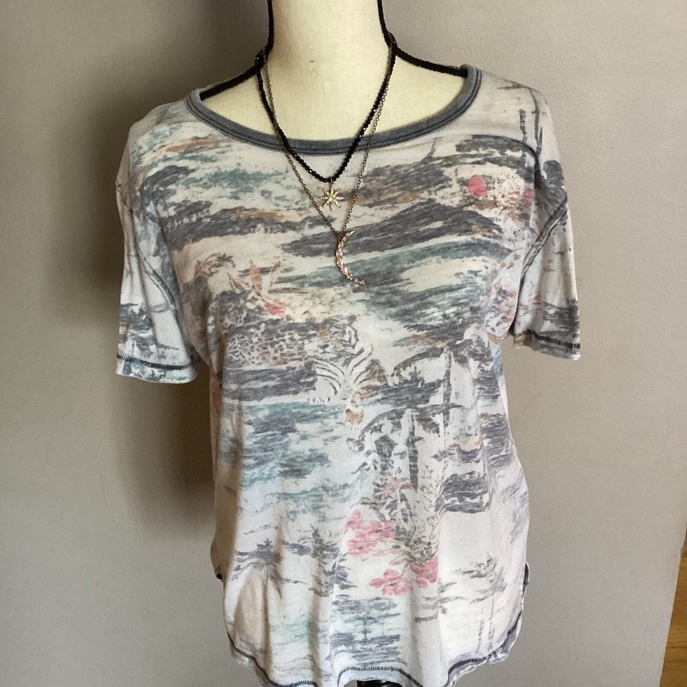 Cute Free People tee